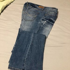 Women’s jeans